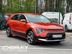 Orange Used 2022 Kia Niro 3 SUV | £19,369 (Fair price)