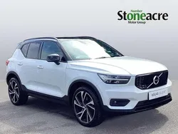White Used 2020 Volvo XC40 R-Design Pro SUV | £23,000 (Fair price)
