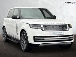 White Used 2025 Land Rover Range Rover Autobiography SUV | £109,990 (Super price)
