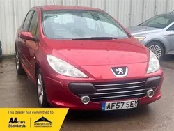 Red Used 2007 Peugeot 307 S | £1,999 (A bit pricey)