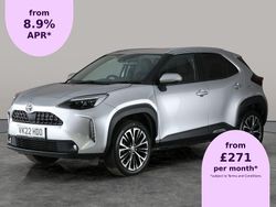 Silver Used 2022 Toyota Yaris Hybrid SUV | £18,914 (Fair price)