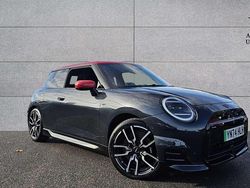 Grey Used 2024 Mini Cooper SE Hatch Hatchback | £30,770