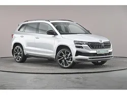 Brilliant silver metallic Used 2023 Skoda Karoq SportLine SUV | £23,519 (Fair price)