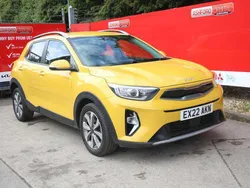 Yellow Used 2022 Kia Stonic 2 SUV | £13,295 (Fair price)