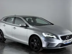 Used 2019 Volvo V40 R-Design Estate | £13,100 (Fair price)