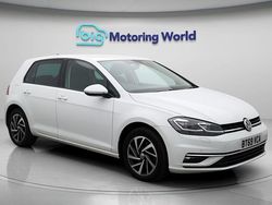 Used 2019 VW Golf VII Edition Hatchback | £12,700 (Fair price)