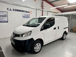 White Used 2015 Nissan NV200 Acenta Van | £3,995 (Super price)