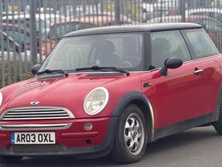 Red Used 2004 Mini Cooper Hatch Hatchback | £2,395
