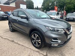 Grey Used 2017 Nissan Qashqai N-Connecta SUV | £7,990 (Fair price)