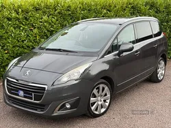 Grey Used 2016 Peugeot 5008 Allure MPV | £7,450 (Fair price)