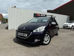Blue Used 2014 Peugeot 208 Style Hatchback | £3,795 (Fair price)