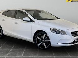 White Used 2015 Volvo V40 SE Lux Hatchback | £11,595 (A bit pricey)