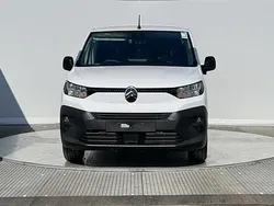 Icy white New 2025 Citroën Berlingo MPV | £20,995 (Good price)