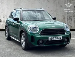 Green Used 2022 Mini Cooper Countryman Classic SUV | £22,106 (Fair price)