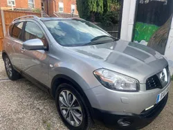 Silver Used 2011 Nissan Qashqai Tekna SUV | £2,795 (Fair price)