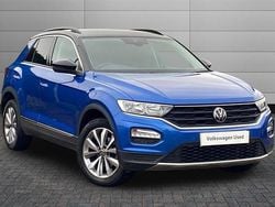 Ravenna blue with black roof Used 2021 VW T-Roc Design SUV | £16,350 (Good price)