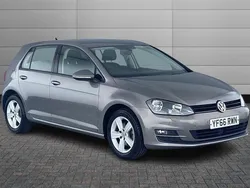 Limestone grey Used 2016 VW Golf VII Edition Hatchback | £10,985 (Fair price)