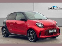 Red/black Used 2022 Smart ForFour Electric Drive Premium Hatchback | £8,945 (Fair price)