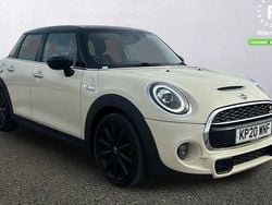 White Used 2020 Mini Cooper S Classic Hatchback | £16,099 (Super price)