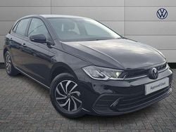 Black Used 2025 VW Polo Life Hatchback | £18,104 (Good price)