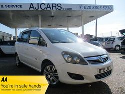 White Used 2013 Vauxhall Zafira Design Edition MPV | £3,995 (Fair price)