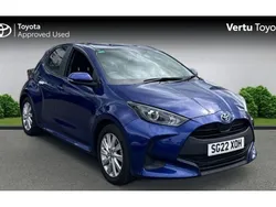 Blue Used 2022 Toyota Yaris Hybrid Hatchback | £15,913 (Good price)
