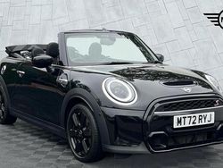 Black Used 2022 Mini Cooper S Classic Hatchback | £21,491 (Fair price)