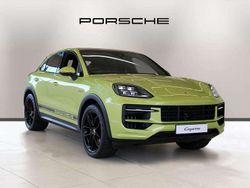 Green New 2025 Porsche Cayenne SUV | £104,990
