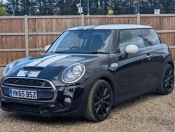 Used 2015 Mini Cooper S Hatchback | £8,800 (Fair price)