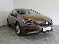 Silver Used 2017 Vauxhall Astra SRi Hatchback | £4,995 (Good price)