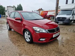 Red Used 2011 Kia Ceed 2 Hatchback | £1,500 (Fair price)
