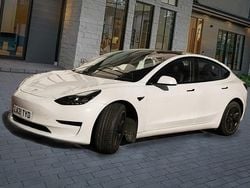 White Used 2021 Tesla Model 3 Standard Range Sedan | £20,995 (A bit pricey)