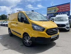 Yellow Used 2019 Ford Transit Custom Van | £10,995 (Fair price)