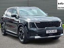 Black New 2025 Kia Sorento 2 SUV | £45,627 (Fair price)