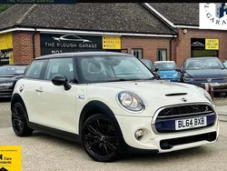 White Used 2014 Mini Cooper S Hatch Hatchback | £8,795 (Fair price)