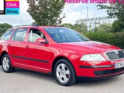 Red Used 2006 Skoda Octavia Ambiente Estate | £2,320 (Expensive)