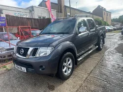 Grey Used 2014 Nissan Navara Tekna Pickup | £5,995 (Fair price)