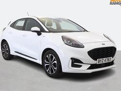 White Used 2022 Ford Puma ST-Line SUV | £14,895 (Fair price)