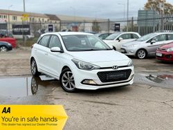 White Used 2016 Hyundai i20 SE Hatchback | £7,500 (Fair price)