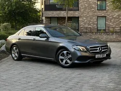 Mercedes E220