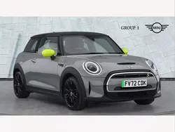 Moonwalk grey Used 2022 Mini Cooper S Level 2 Hatchback | £15,495 (Fair price)