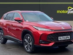 Red Used 2025 MG HS SE SUV | £20,800 (Expensive)