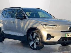 Metallic silver dawn Used 2024 Volvo XC40 Ultimate SUV | £33,076 (Fair price)