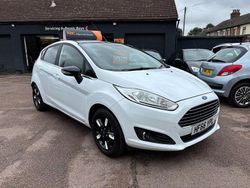 White Used 2016 Ford Fiesta Zetec Hatchback | £6,695 (Fair price)