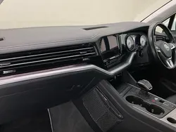 White Used 2019 VW Touareg SEL SUV | £24,281 (Super price)