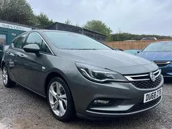 Grey Used 2018 Vauxhall Astra SRi Hatchback | £5,995 (Fair price)
