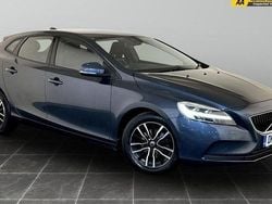 Blue Used 2018 Volvo V40 Momentum Estate | £5,795 (Good price)
