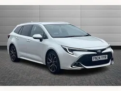 Pure white Used 2024 Toyota Corolla Sport Estate | £27,350 (Expensive)