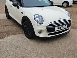 White Used 2015 Mini One D Hatch Hatchback | £4,895 (Fair price)