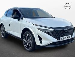 White New 2025 Nissan Qashqai Tekna+ SUV | £37,500